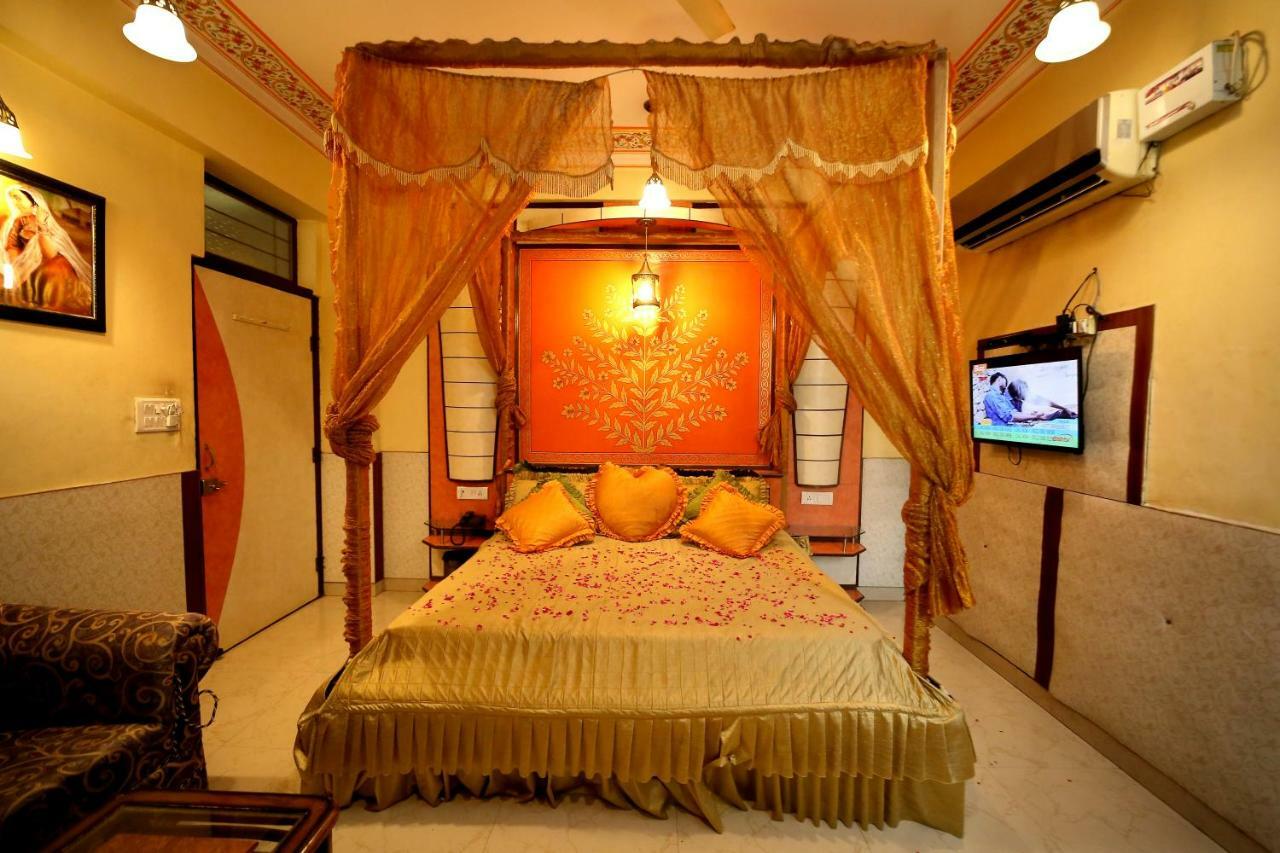 Hotel Golden Heritage Jaipur Exteriör bild