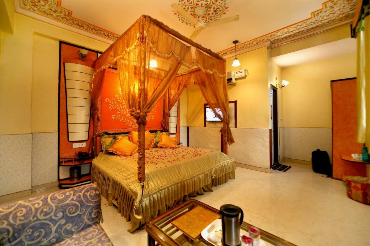 Hotel Golden Heritage Jaipur Exteriör bild